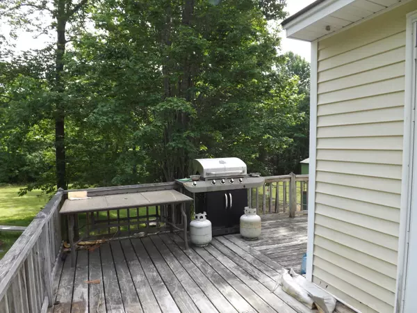 Thomaston, ME 04861,25 Porcupine Ridge RD