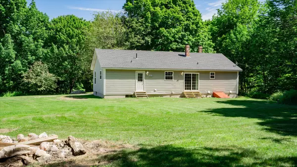 Gray, ME 04039,106 Mountain View RD