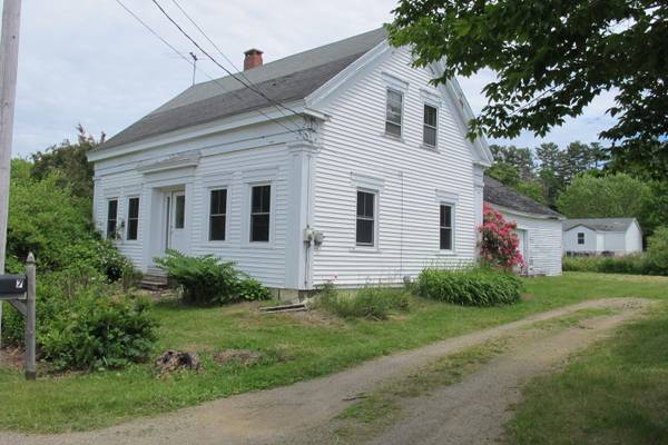 7 Nichols ST, Searsport, ME 04974