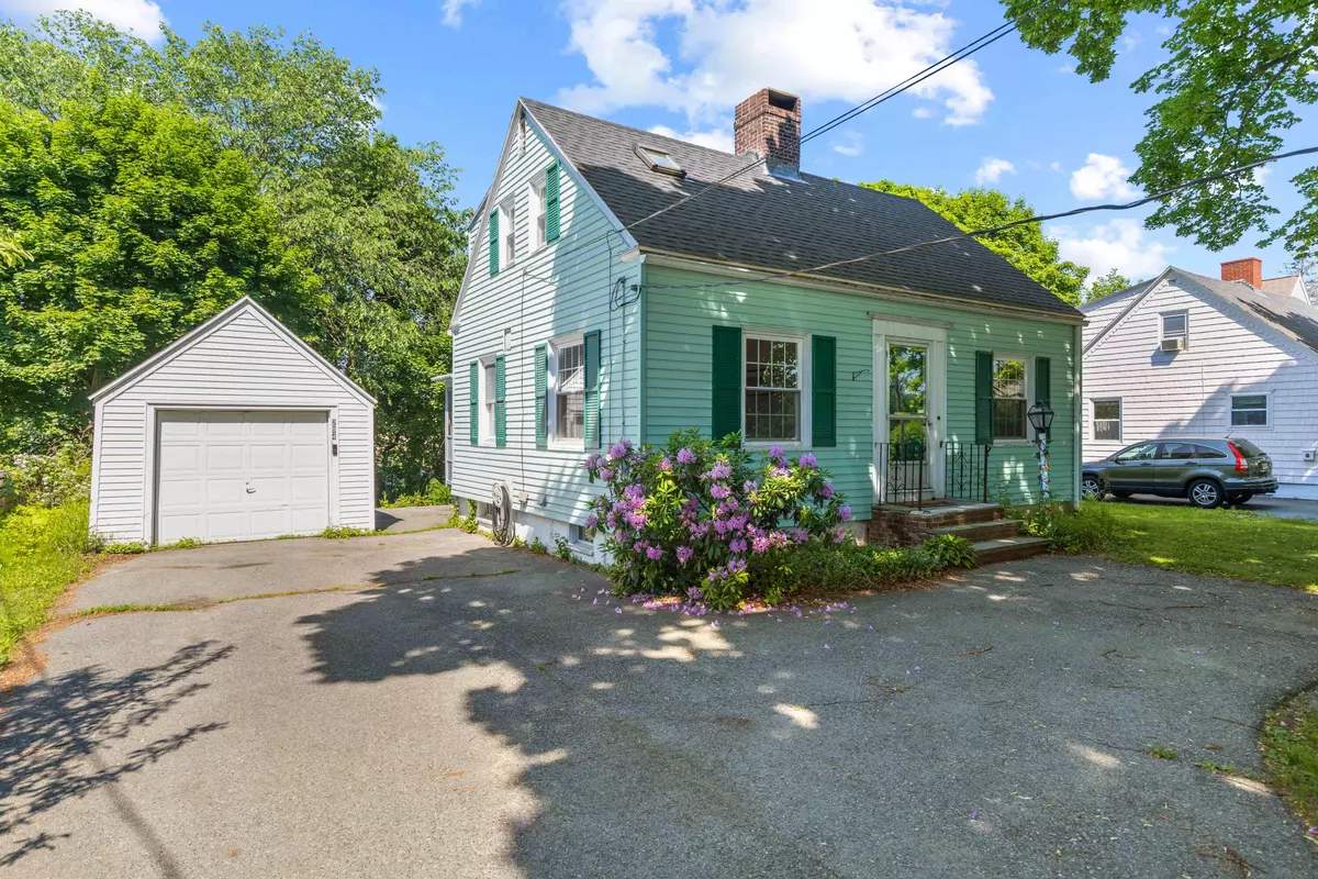 Portland, ME 04102,294 Capisic ST