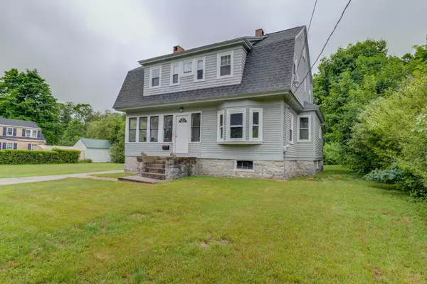 Saco, ME 04072,52 Nott ST