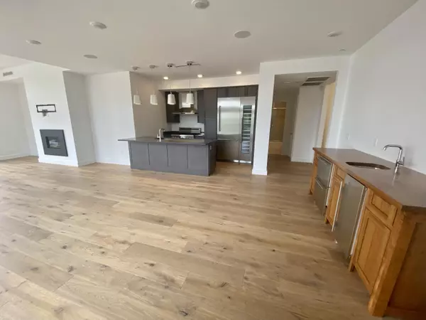 Portland, ME 04101,185 Fore ST #201