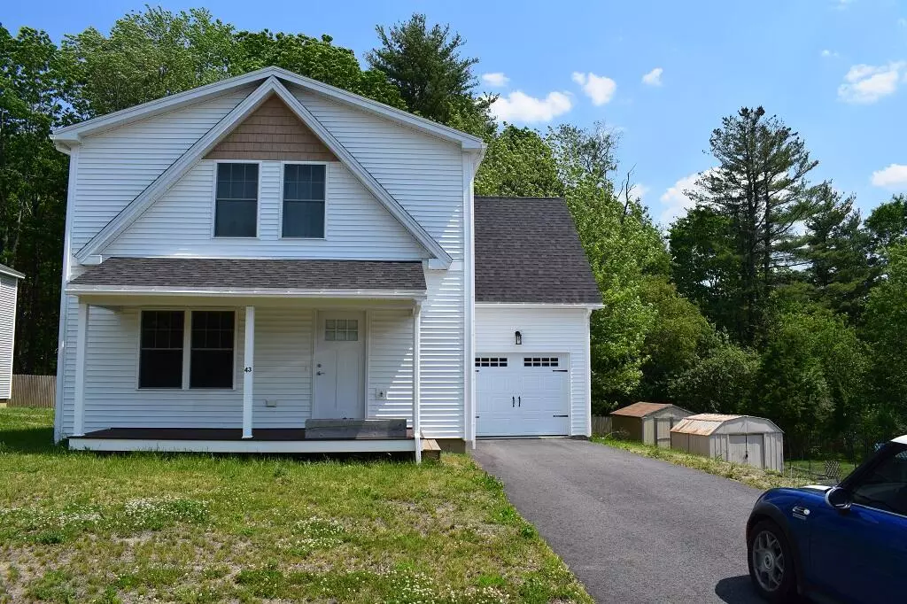 Saco, ME 04072,43 Cumberland AVE