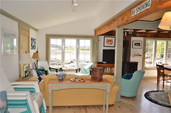 Winter Harbor, ME 04693,259 Main ST