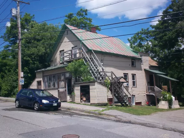 11 Sherwin ST, Waterville, ME 04901