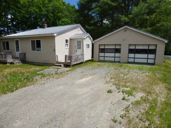 55 Merryman RD, Glenburn, ME 04401