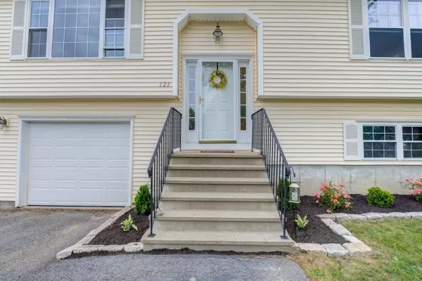 Portland, ME 04103,123 Pennell AVE