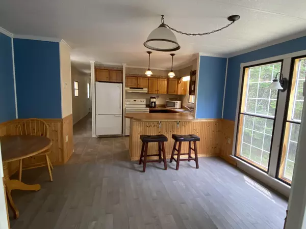 Naples, ME 04055,31 Hidden Acres LN