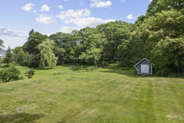 Kittery, ME 03905,155 Pepperrell RD