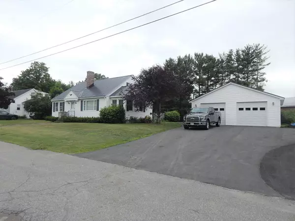 5 Broadway ST, Waterville, ME 04901