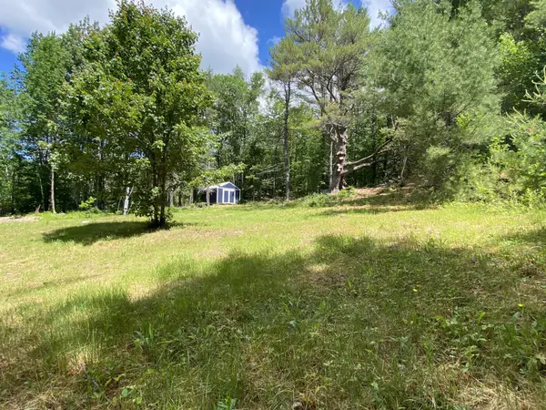 64 Bird Hill RD, Woodstock, ME 04217