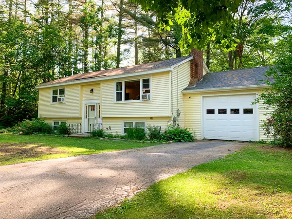 62 Anderson AVE, Yarmouth, ME 04096