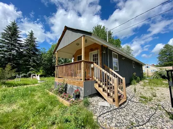 Hiram, ME 04041,78 Sebago RD