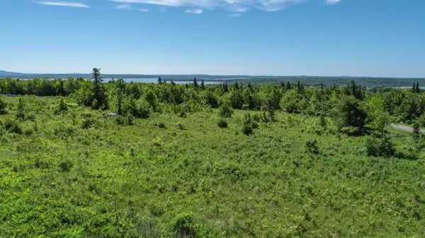 Stockton Springs, ME 04981,7 Overlook DR