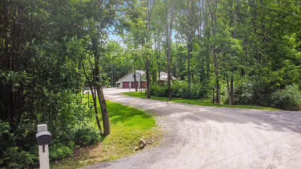 Sidney, ME 04330,28 Garrett WAY