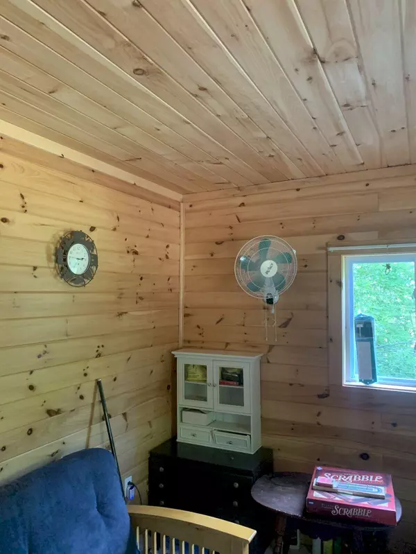 Phillips, ME 04966,22 Small RD