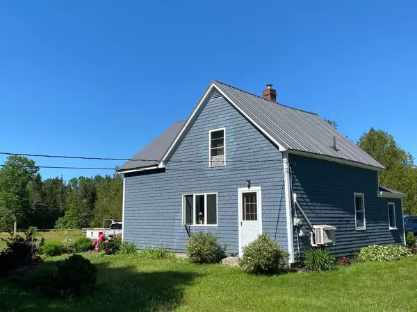 Stockton Springs, ME 04981,10 Cemetery RD