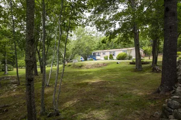 Waldoboro, ME 04572,100 Reef RD