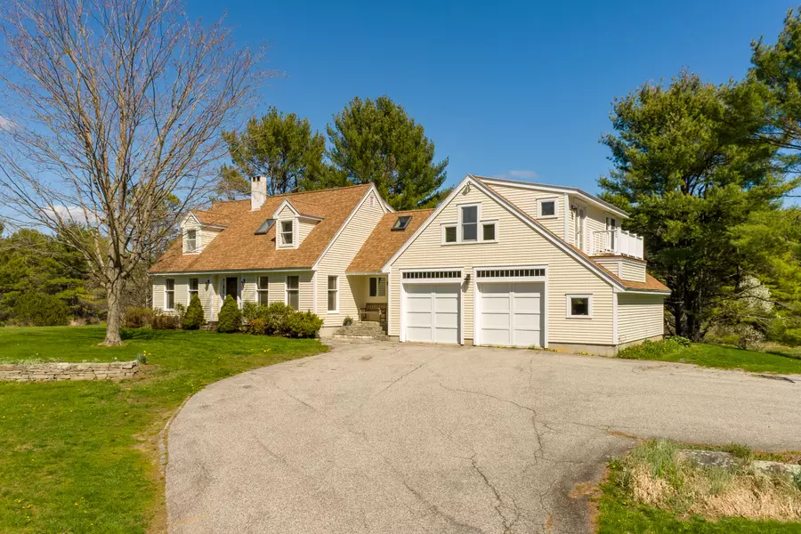 227 Ledge RD, Yarmouth, ME 04096