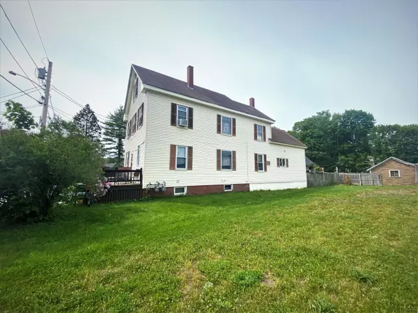 64 High ST, Westbrook, ME 04092
