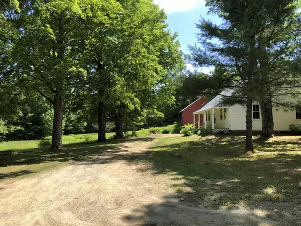 New Portland, ME 04961,748 Middle RD