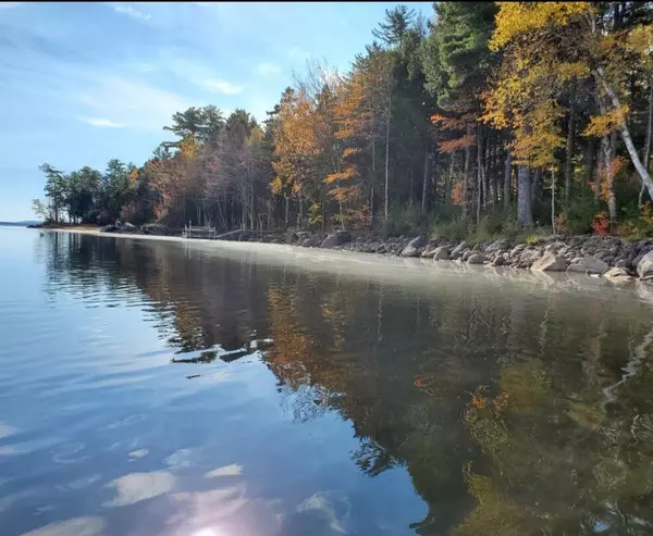 Lakeville, ME 04487,558 Lakeville Shores RD
