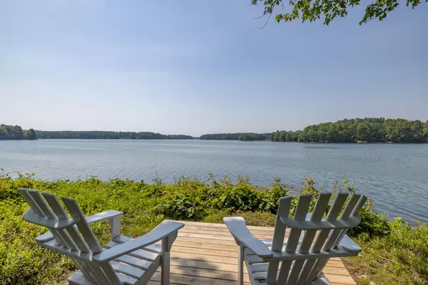 Kittery, ME 03904,24 Whippoorwill LN