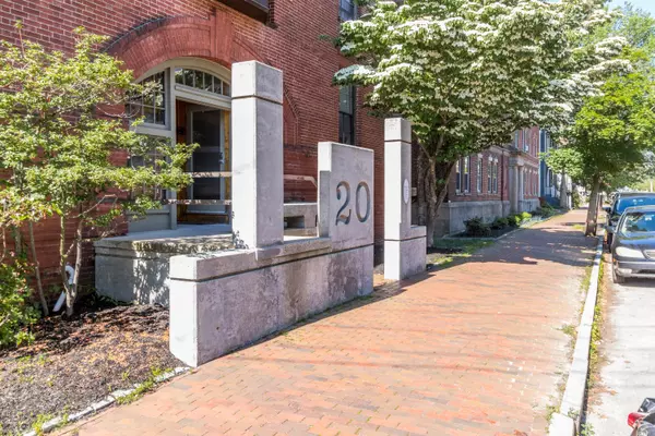 Portland, ME 04102,20 West ST #31