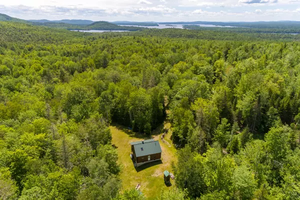 258 Getchell Mountain RD, Lakeville, ME 04487