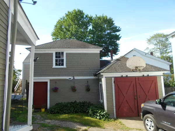 Old Town, ME 04468,192 Center ST