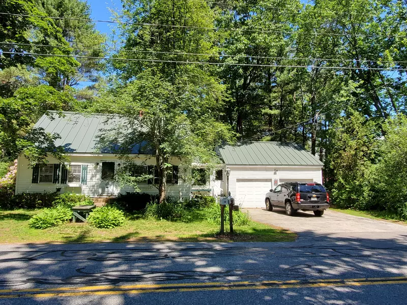 53 Leighton RD, Yarmouth, ME 04096