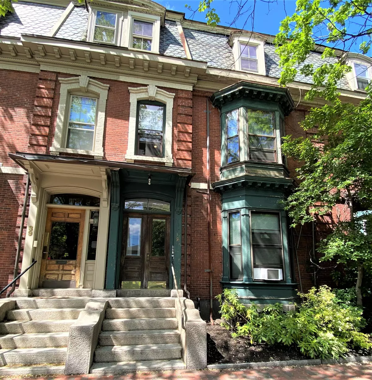 Portland, ME 04101,37 Deering ST