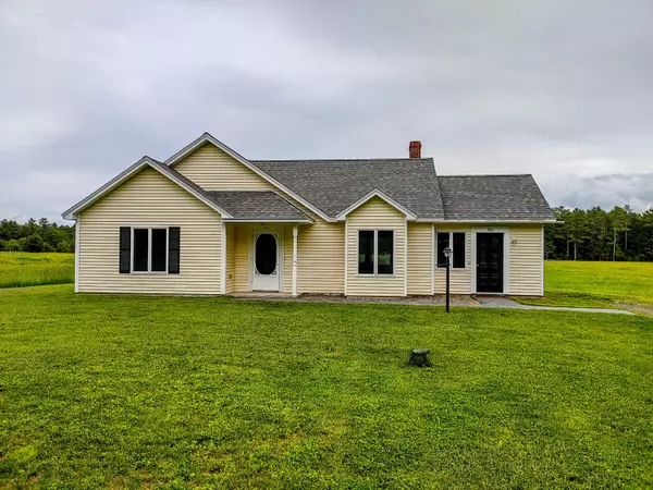 Pittston, ME 04345,396 S Beech Hill RD