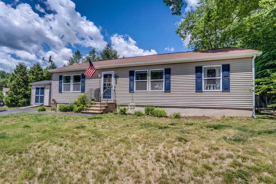 5 Lynx LN, Berwick, ME 03901