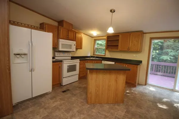 Lincolnville, ME 04849,272 Greenacre RD