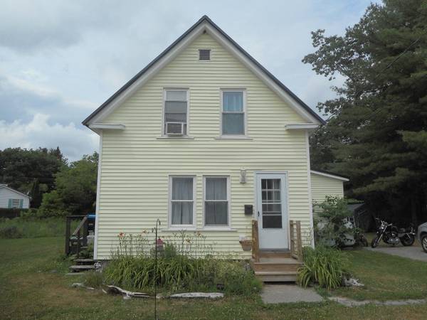 65 Carroll ST, Old Town, ME 04468