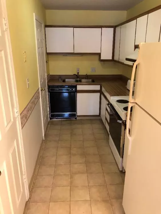 Waterville, ME 04901,35 Mathews AVE #39