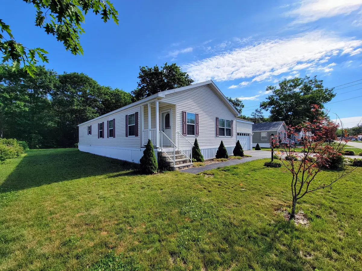 Lyman, ME 04002,10 Fieldstone LN