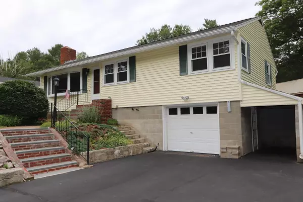 Kittery, ME 03905,87 Brave Boat Harbor RD