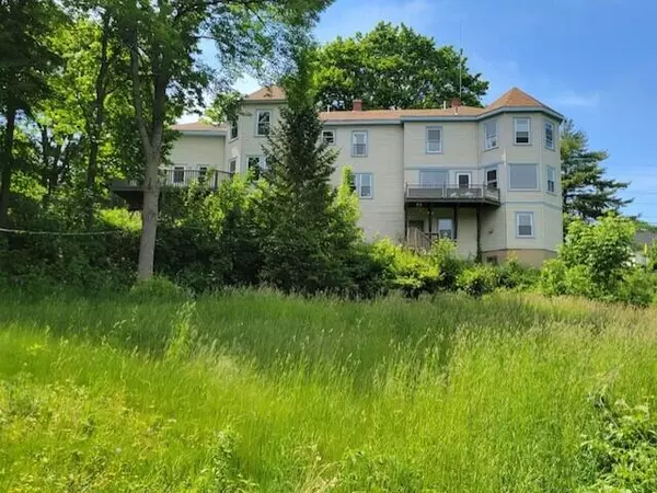 Richmond, ME 04357,291 Front ST