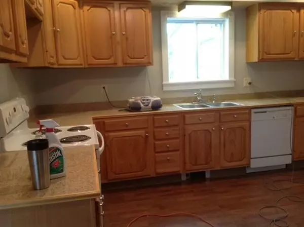 Waterville, ME 04901,16 Halde ST