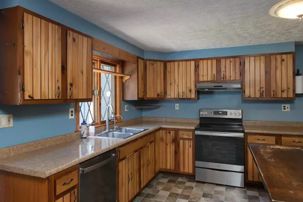 North Berwick, ME 03906,15 Old Logging RD