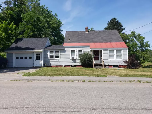 Waterville, ME 04901,55 High ST