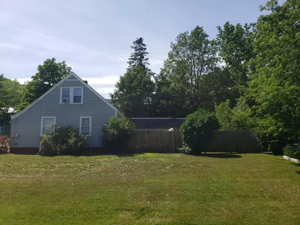 Waterville, ME 04901,55 High ST