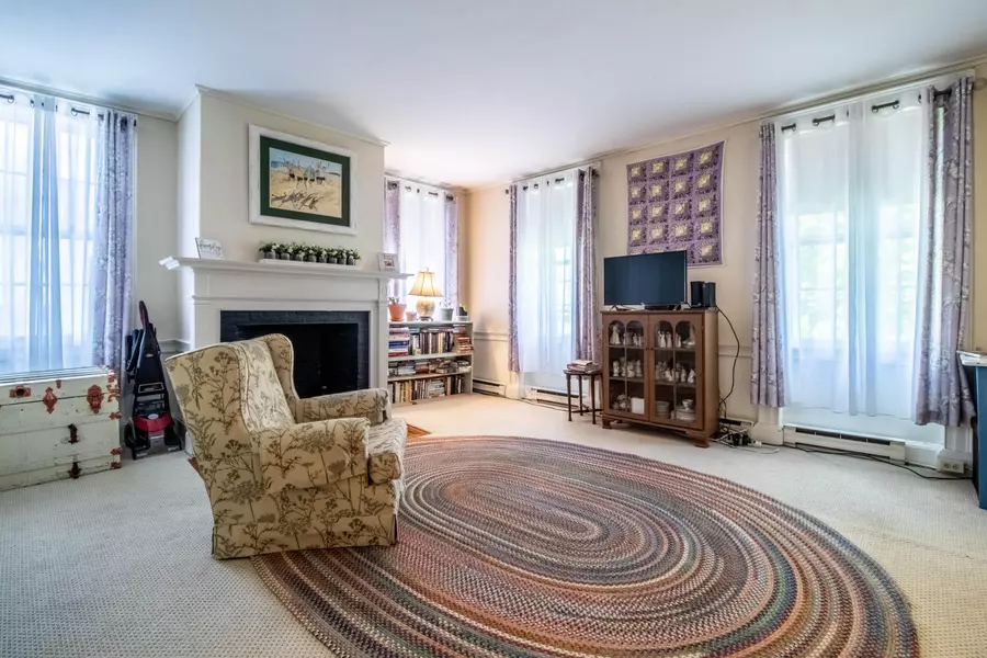 331 Main ST #4, Saco, ME 04072