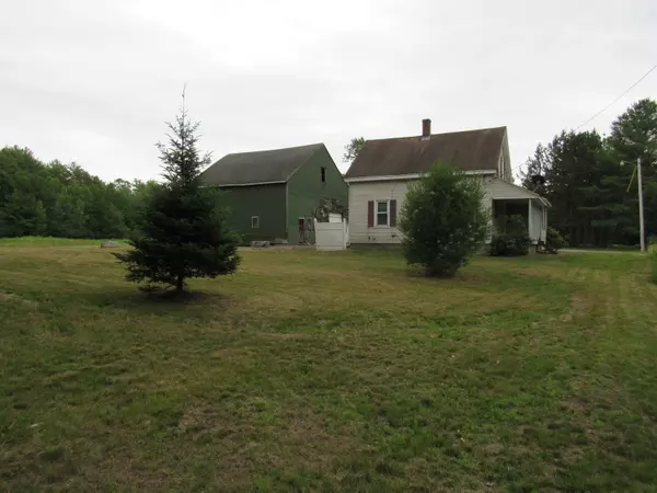 Gorham, ME 04038,184 Brackett RD