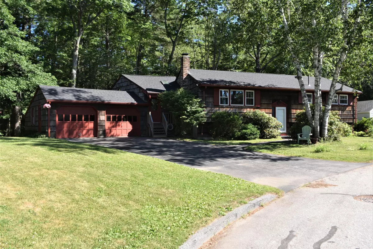 Portland, ME 04102,92 Four Winds RD