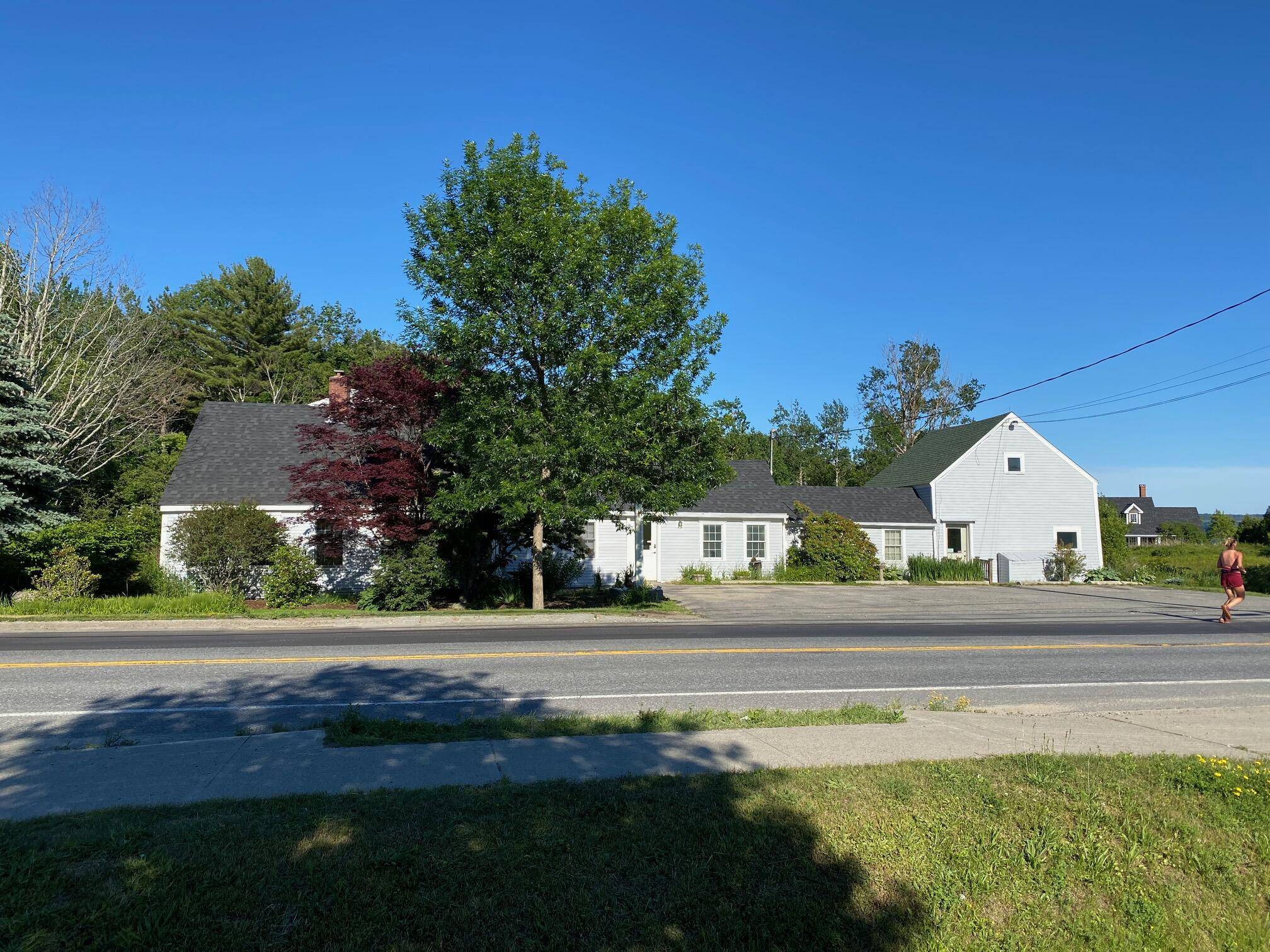 2561 Atlantic HWY, Lincolnville, ME 04849