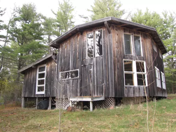 33 Marks Lake RD, Marshfield, ME 04654