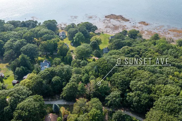 Portland, ME 04109,184 Sunset AVE